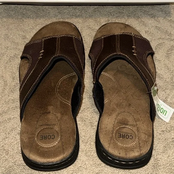 Croft & Barrow Men's Brown Sandals - Picture 5 of 6